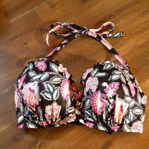 New without tag bling bikini top